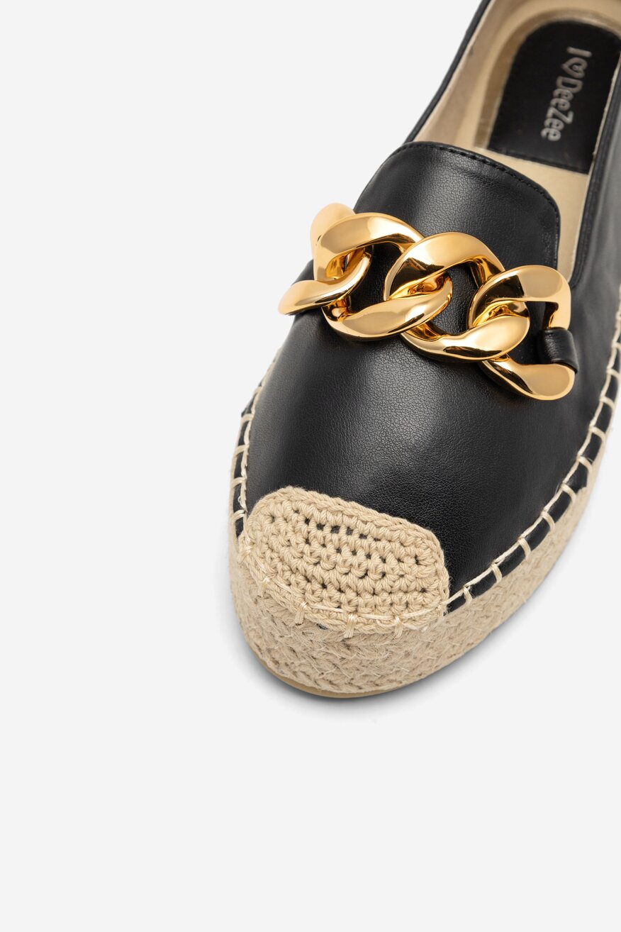 Espadryle na platformie