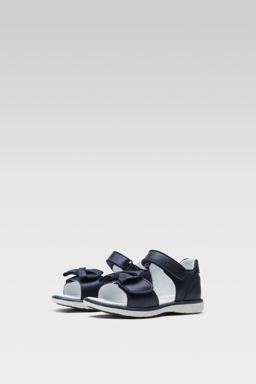 Sandały skórzane na rzepy