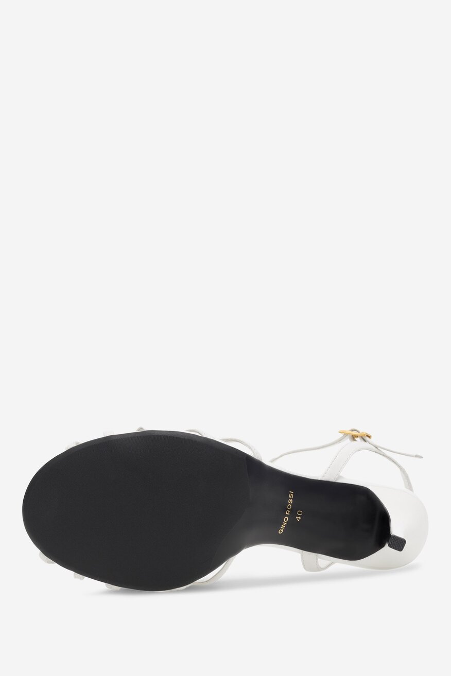 Sandały skórzane na szpilce