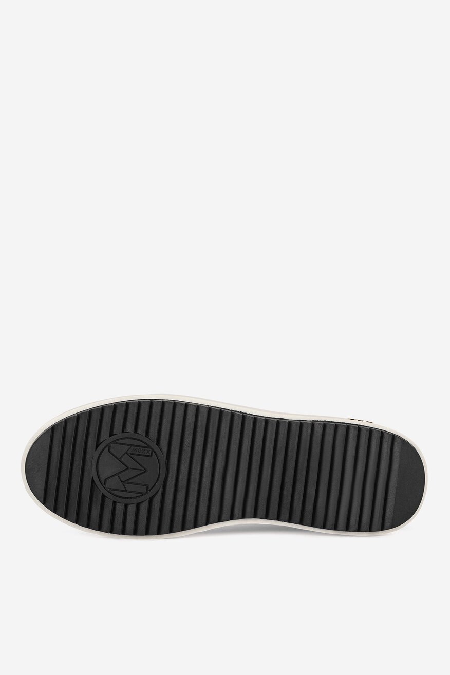 Sneakersy na platformie