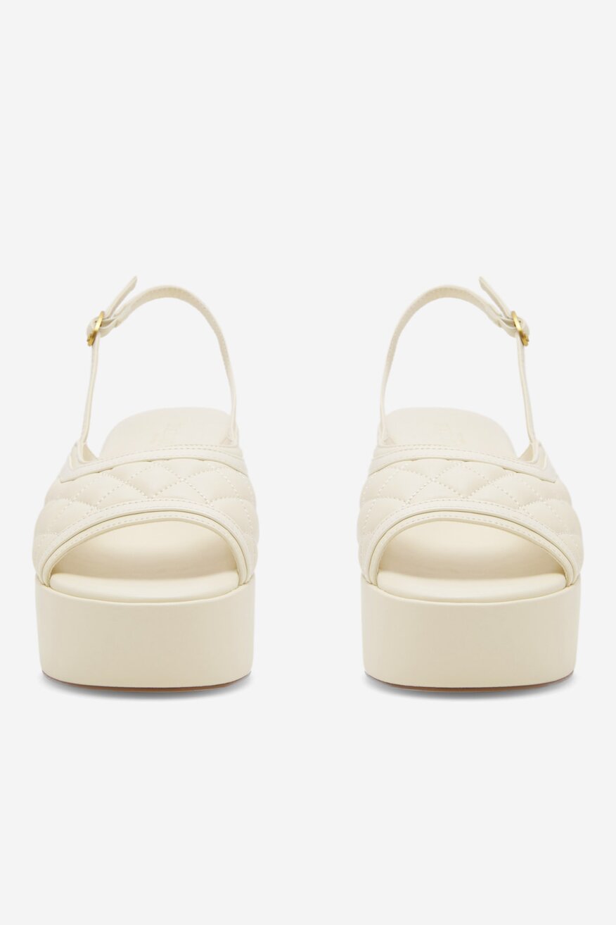 Sandały na platformie