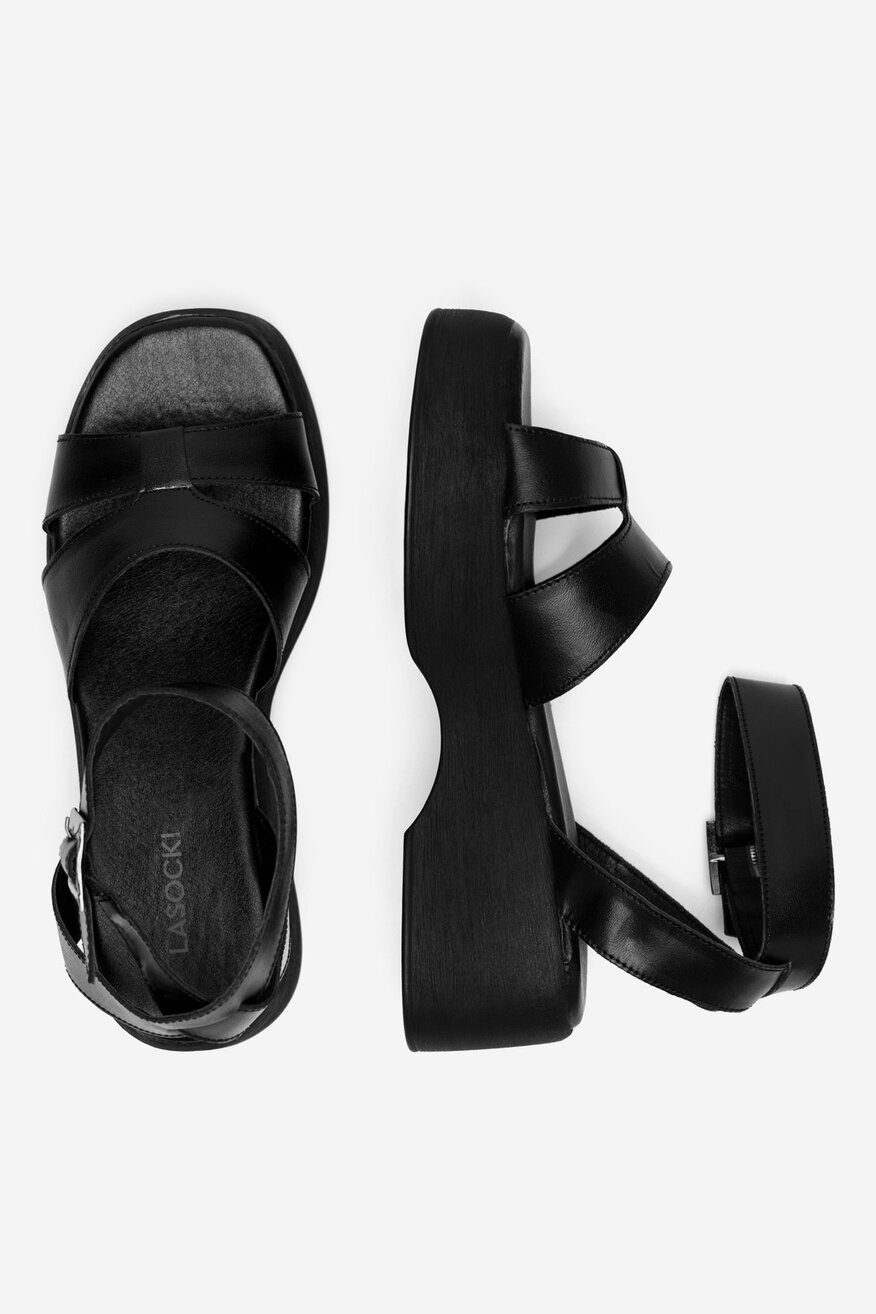 Sandały skórzane na platformie