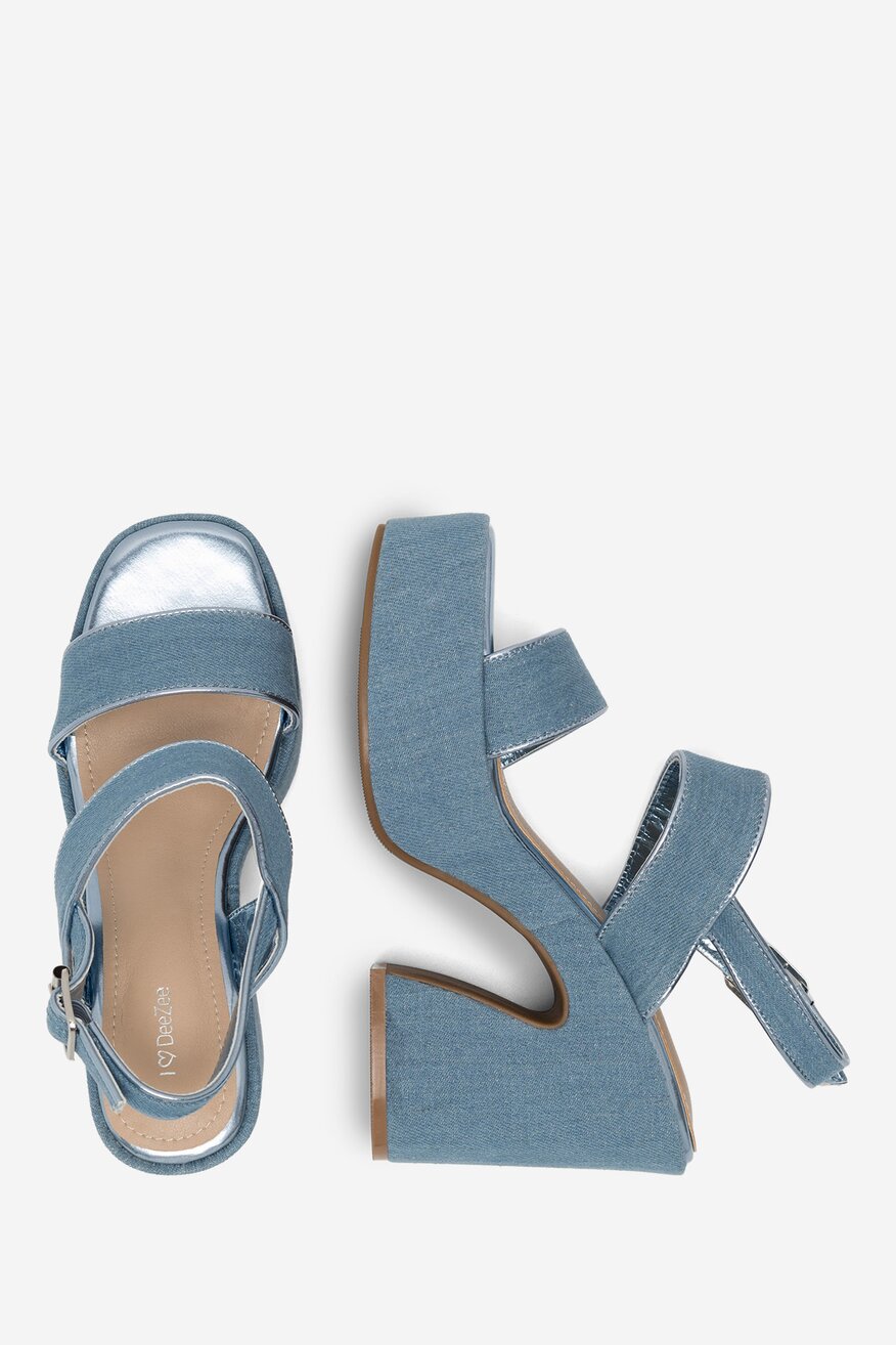 DeeZee - Sandały na słupku
