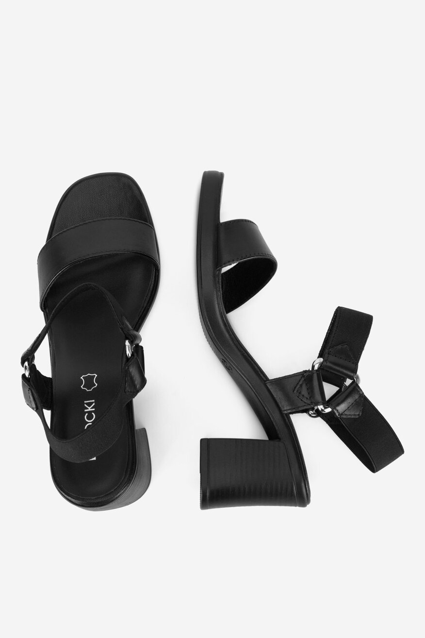 Sandały skórzane na słupku