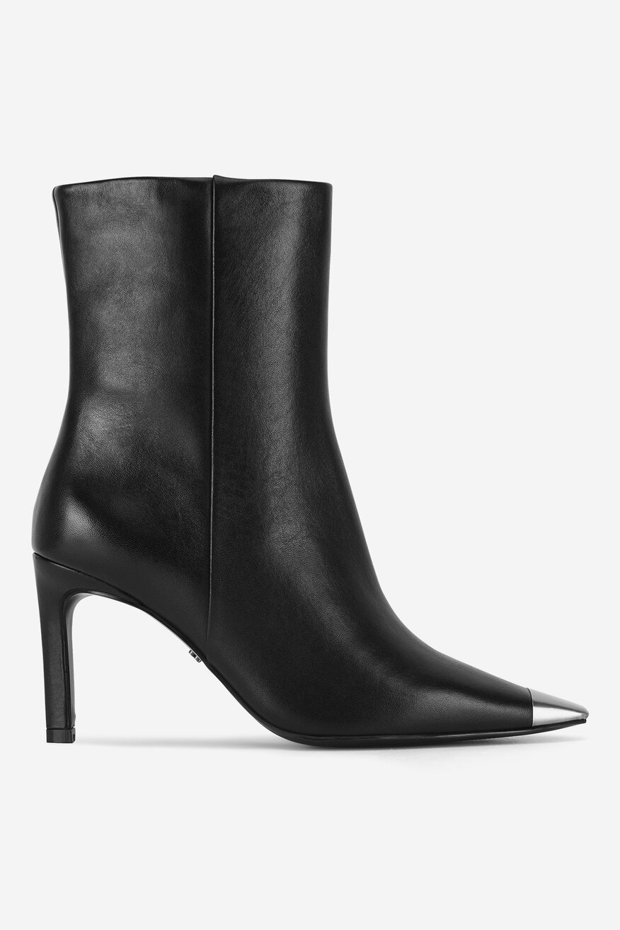 Botki skórzane na szpilce