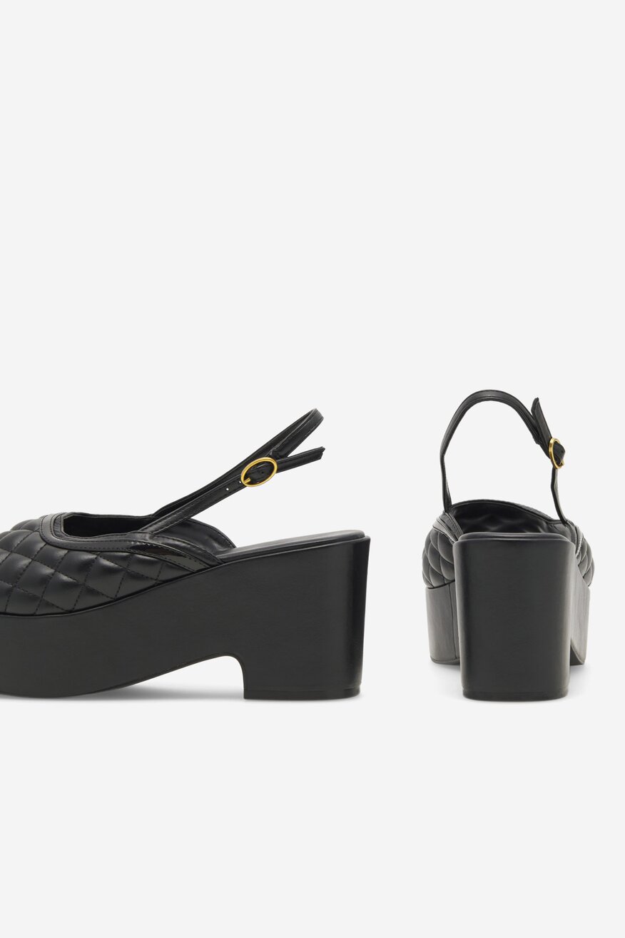 Sandały na platformie