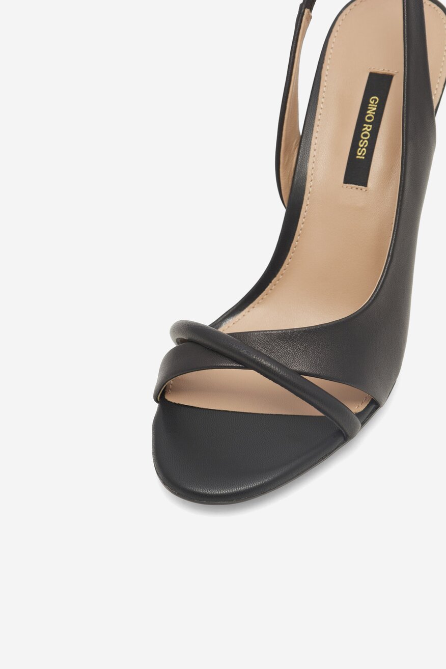 Sandały skórzane na szpilce