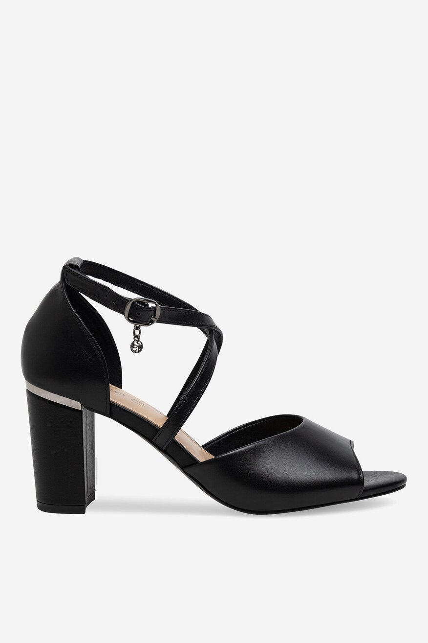 Sandały skórzane na słupku