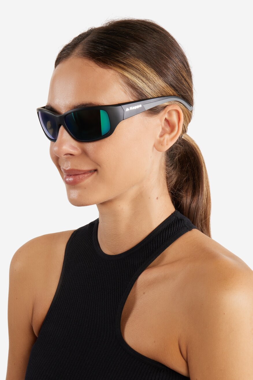 Okulary przeciwsłoneczne z filtrem UV-3