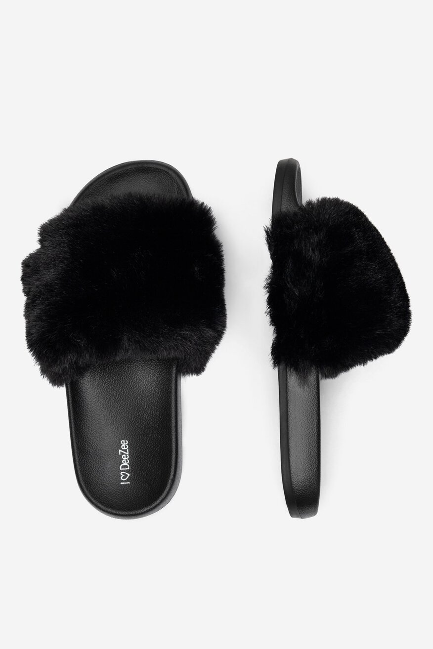 Klapki z futerkiem