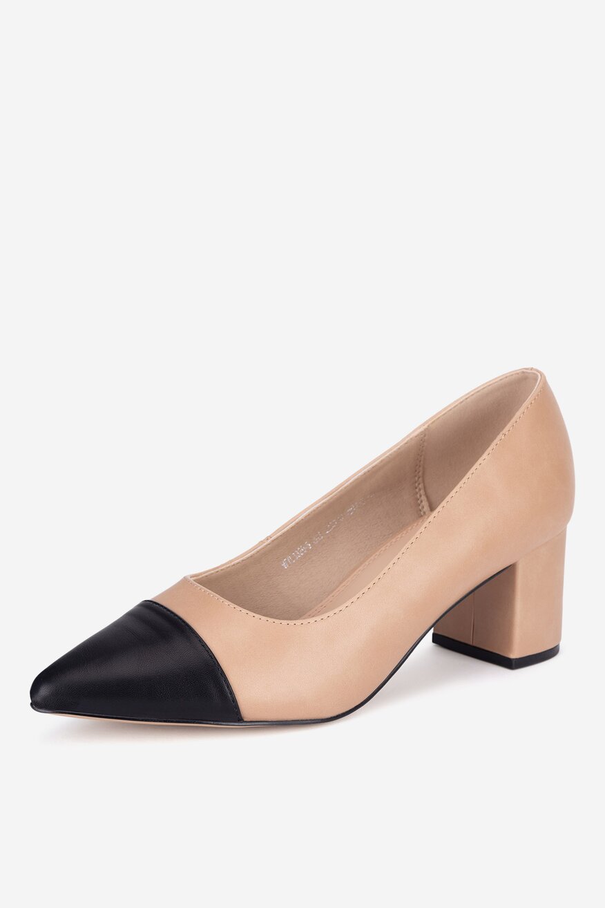 Czółenka na słupku