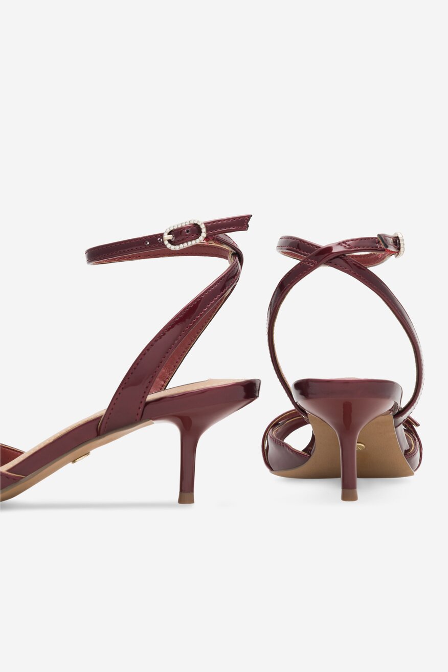 Sandały na szpilce