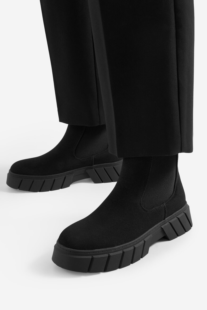 Sztyblety na platformie