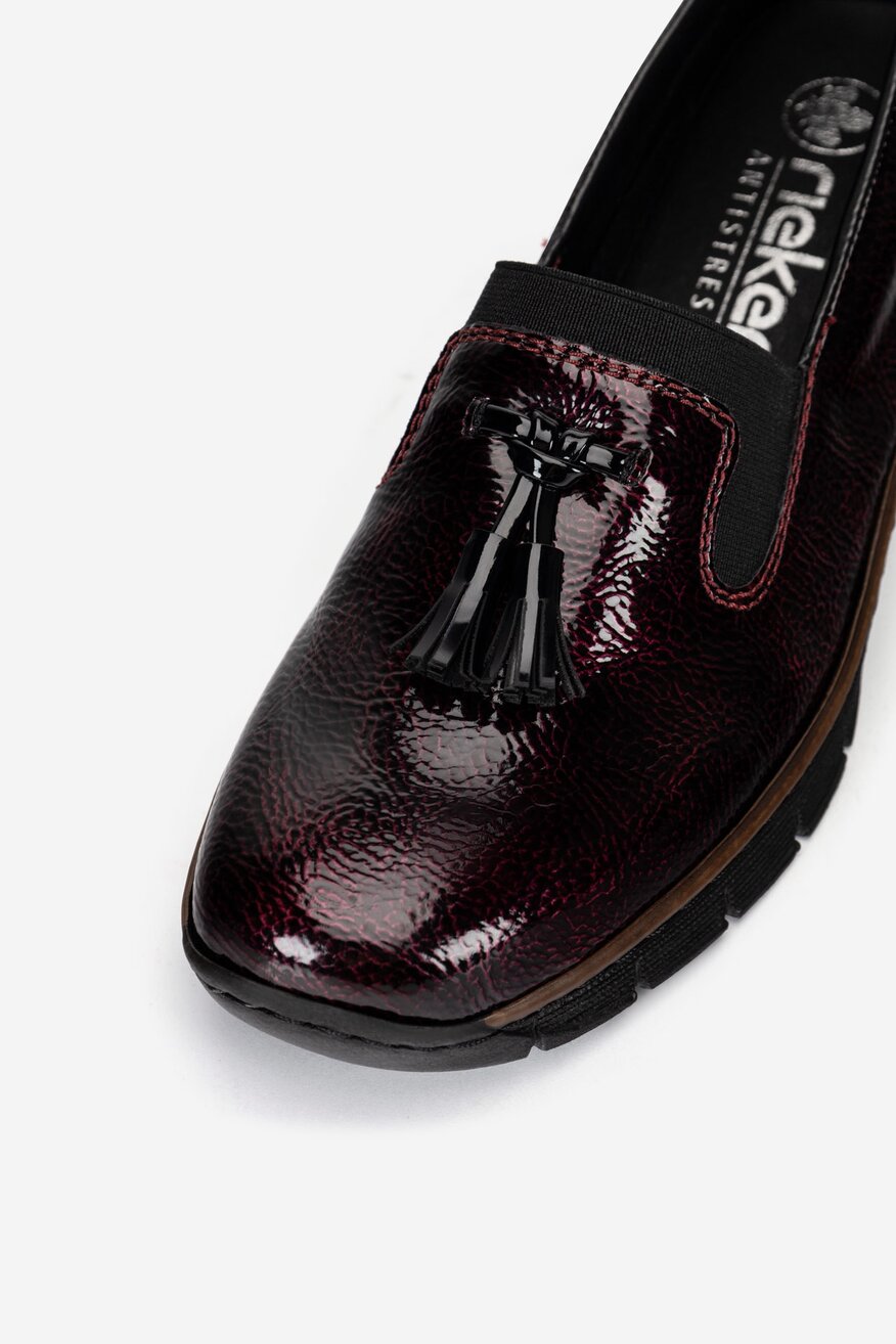 Półbuty na koturnie