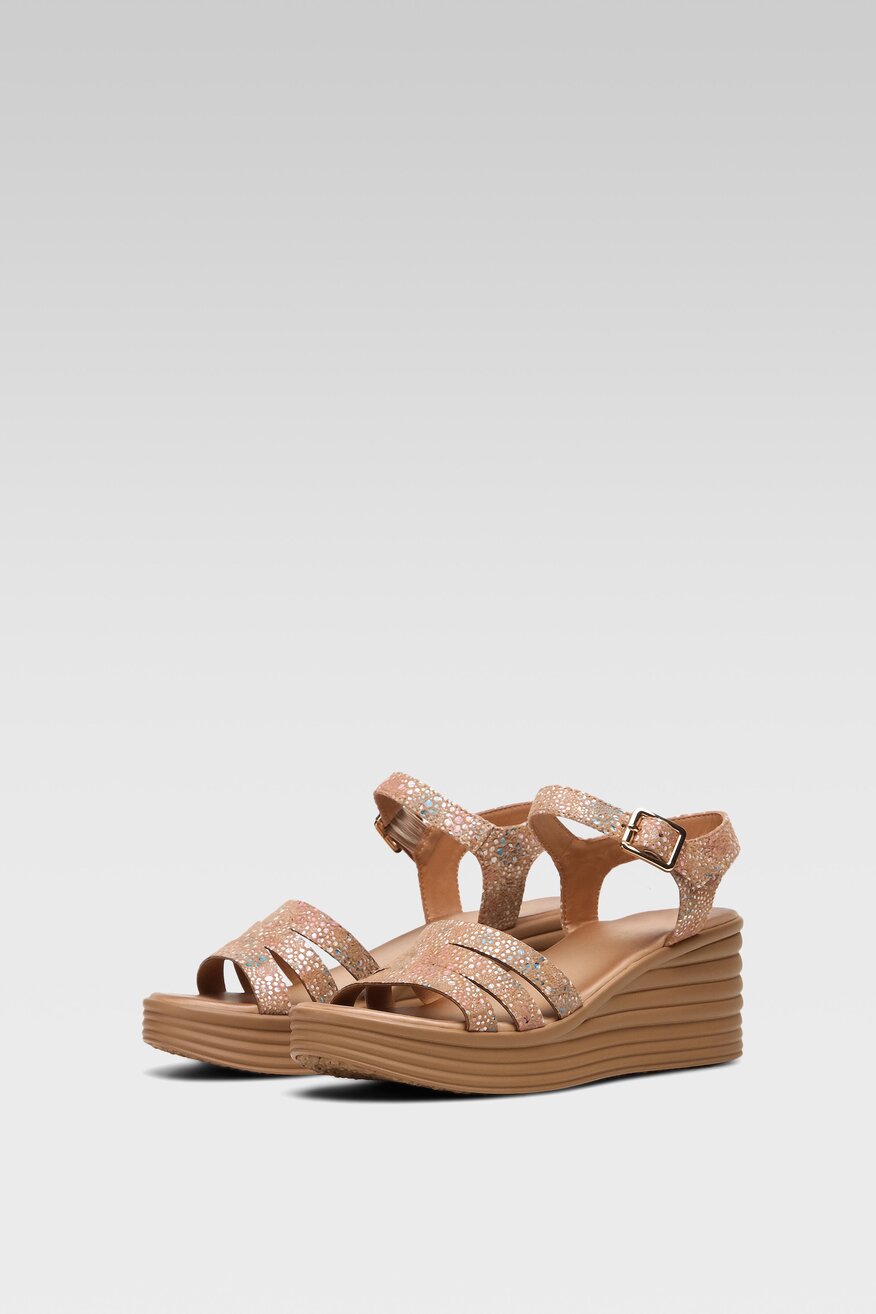 Sandały różowe