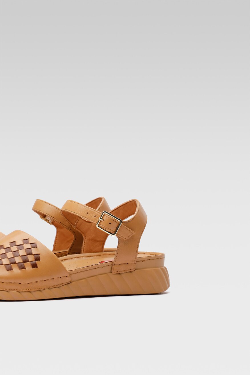 Sandały skórzane