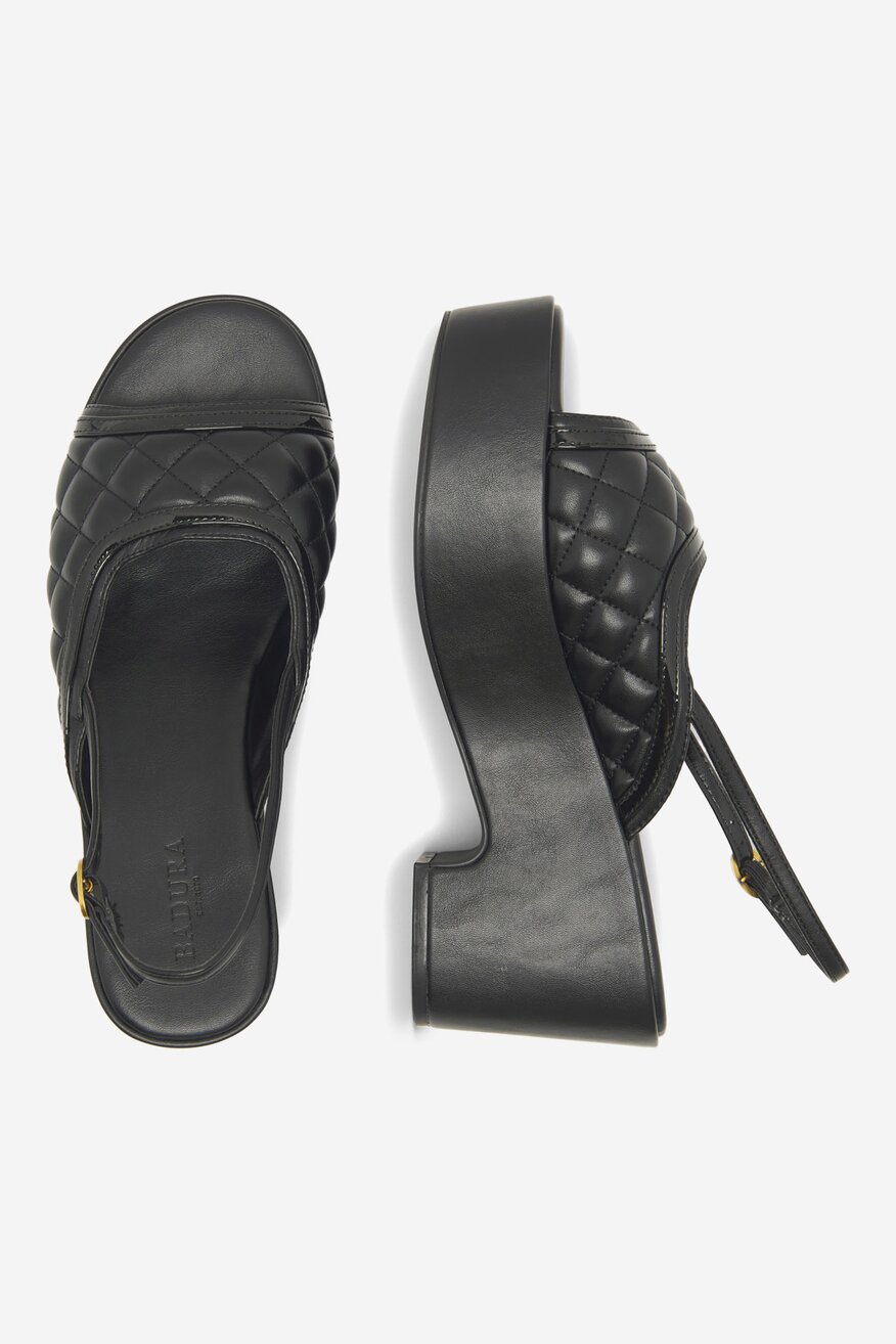 Sandały na platformie