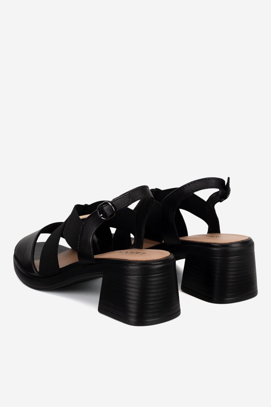 Sandały skórzane na słupku