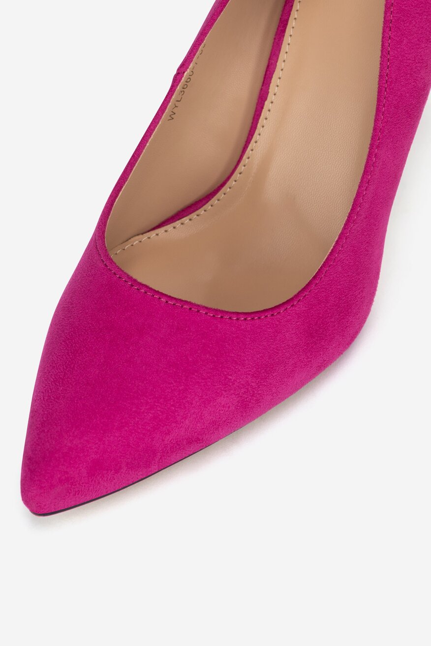 Czółenka na szpilce