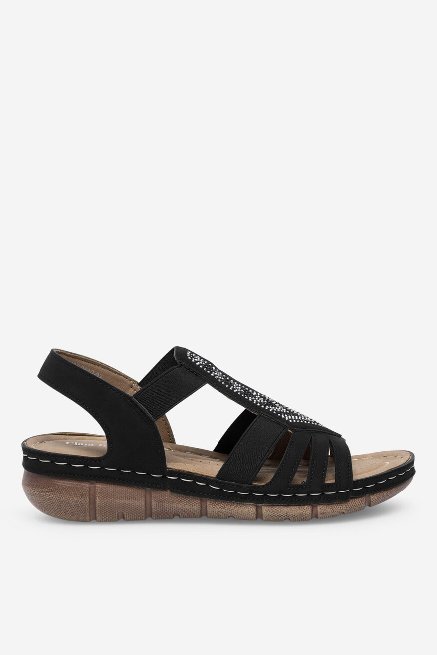 Sandały na koturnie