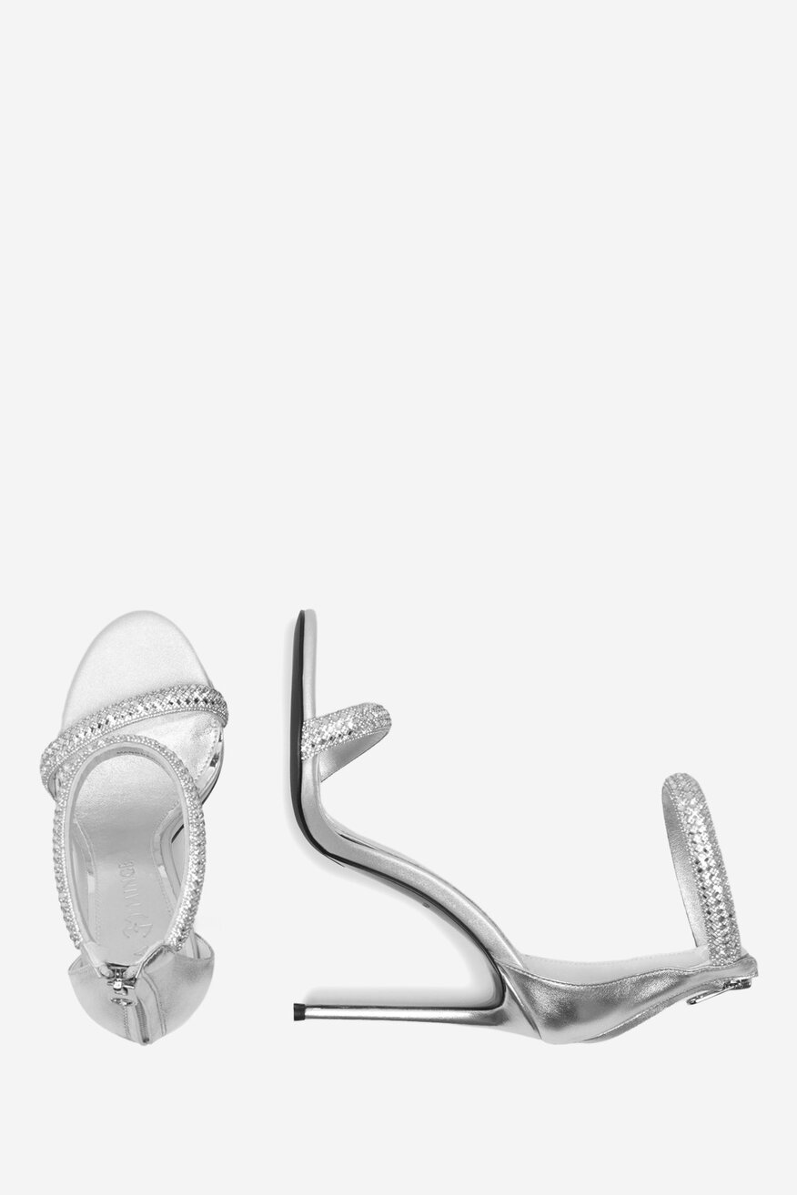 Sandały skórzane na szpilce