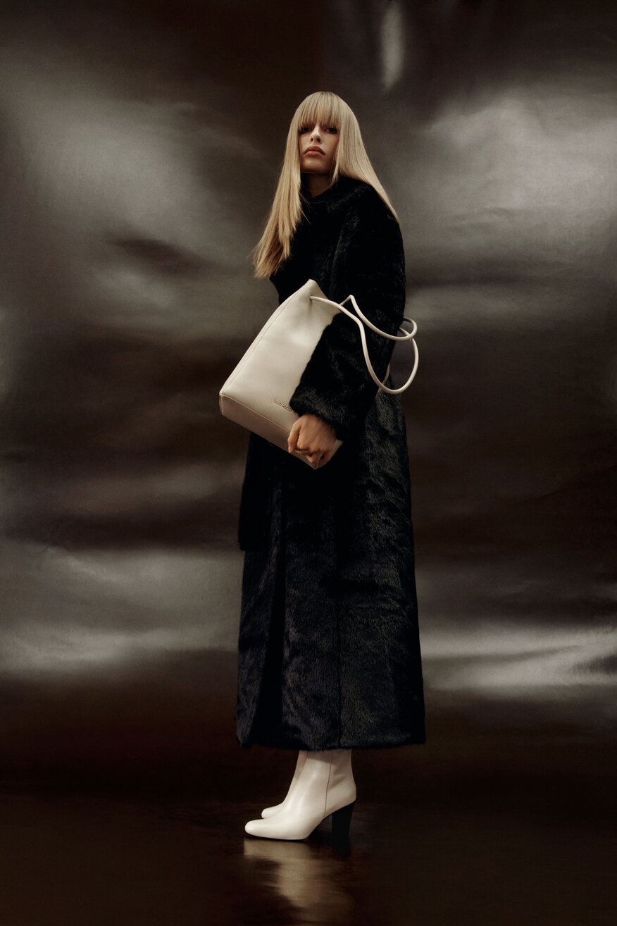 Botki skórzane na słupku