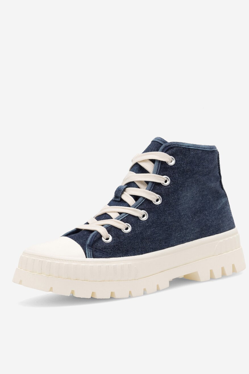 Trampki na platformie