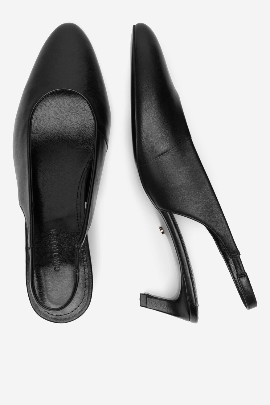 Czółenka skórzane