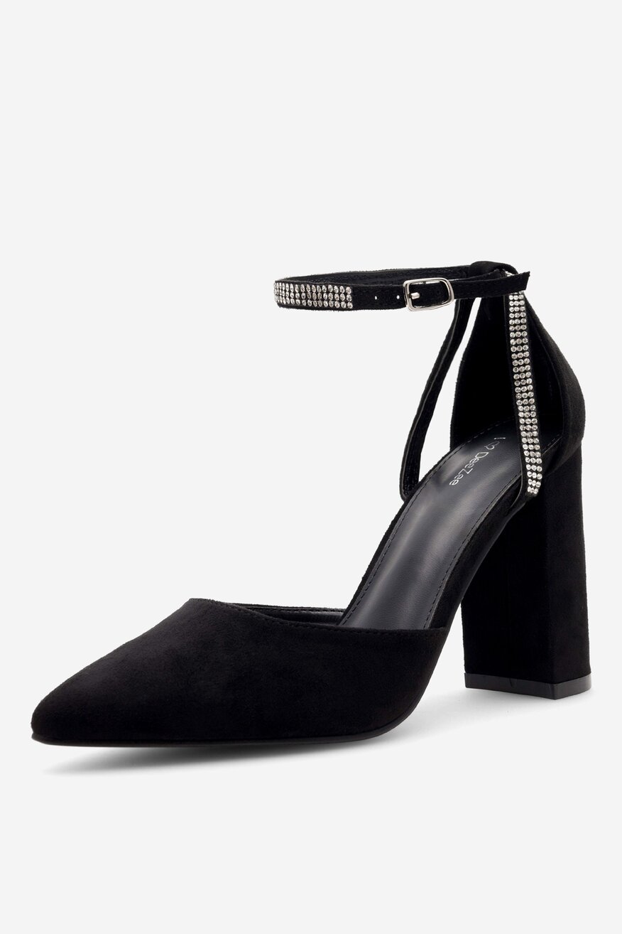 Czółenka na słupku