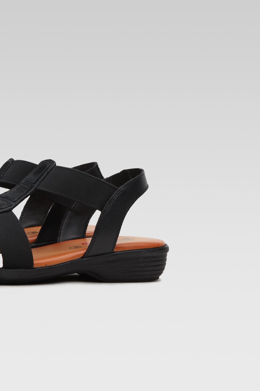 Skórzane sandały czarne