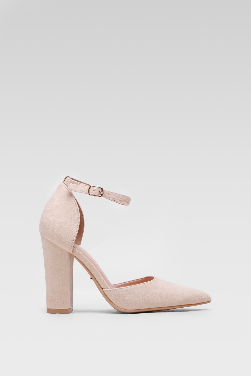 Czółenka na słupku