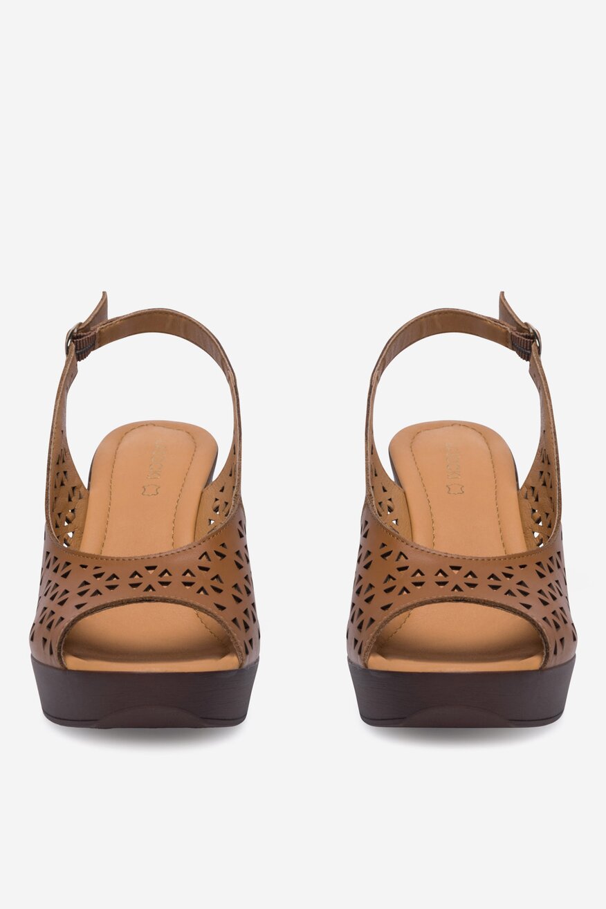 Sandały skórzane