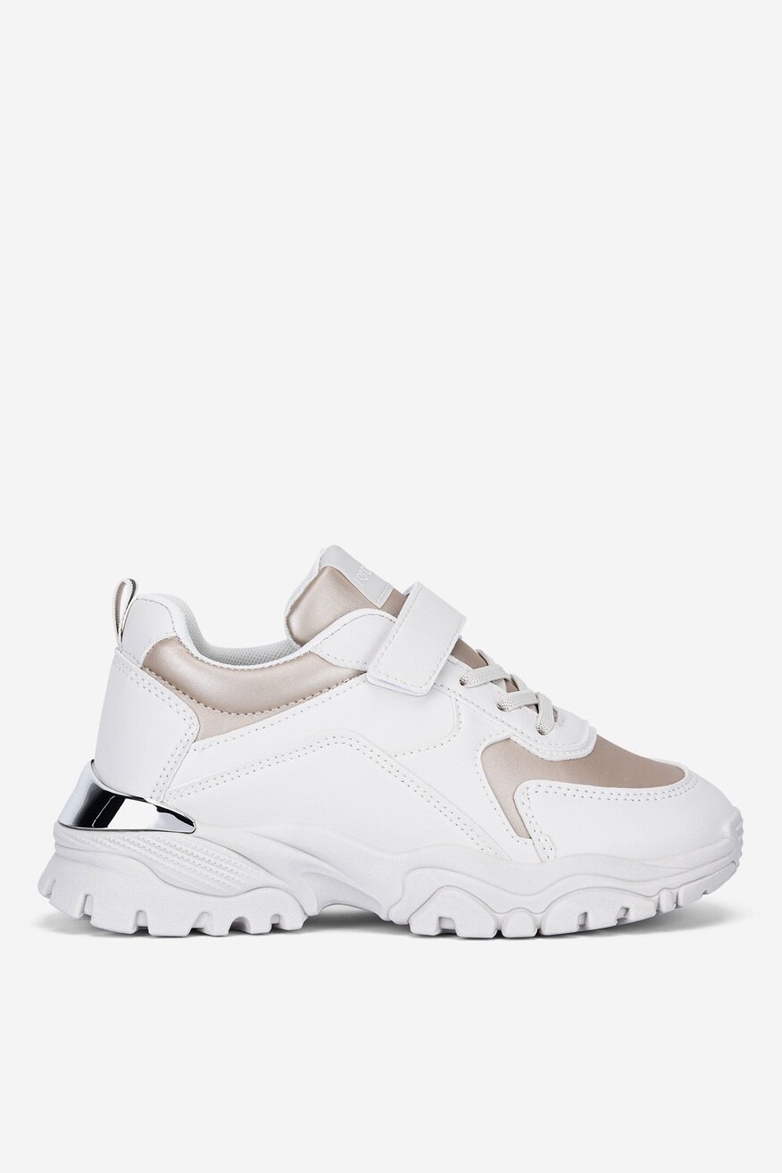 Sneakersy na grubej podeszwie