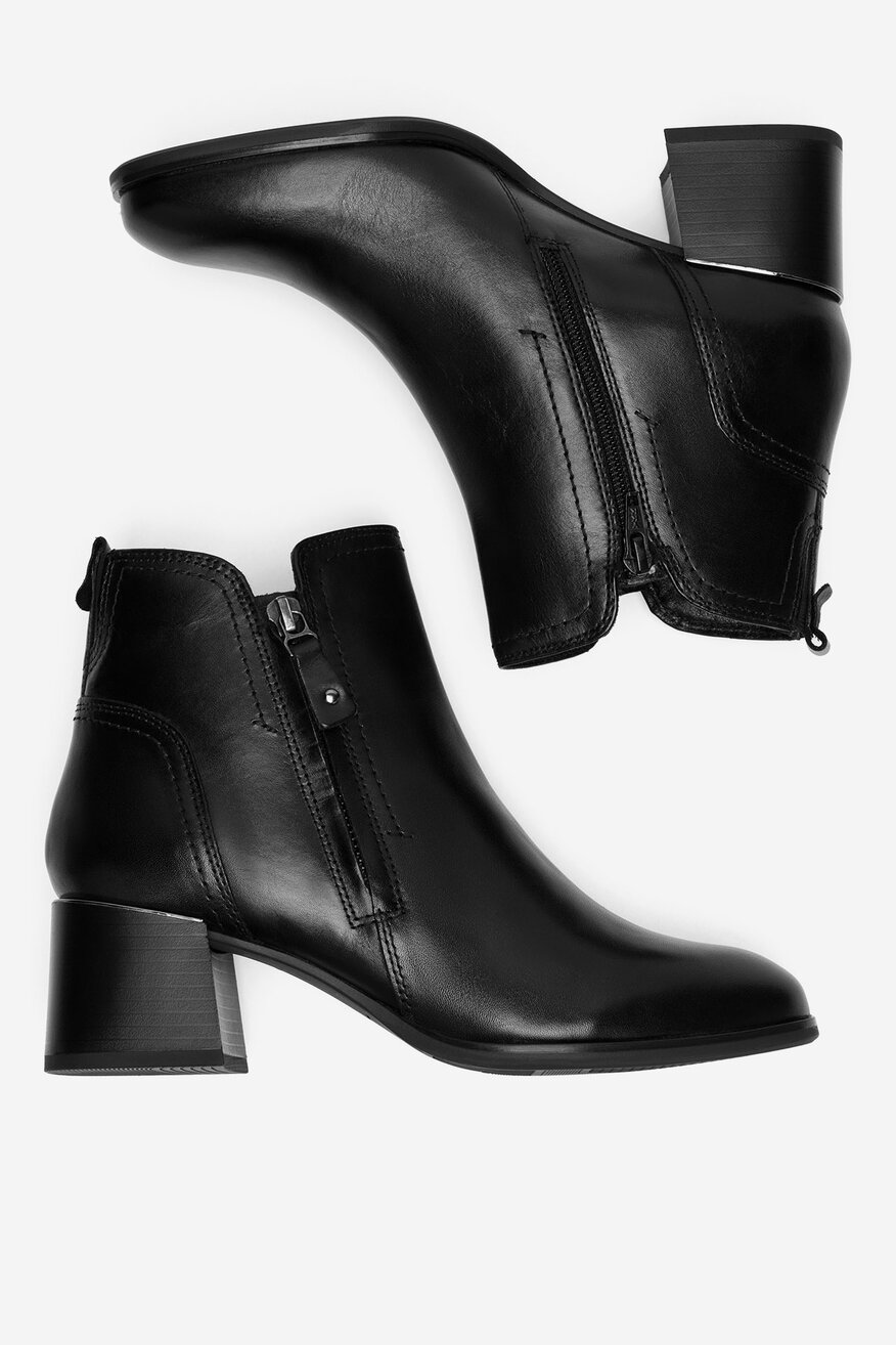 Botki skórzane na słupku