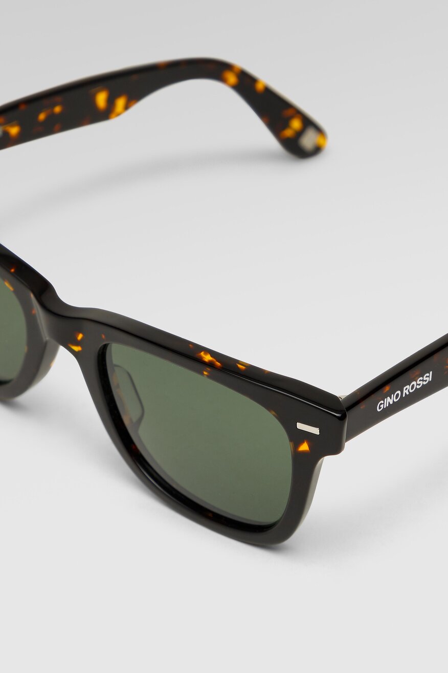 Okulary przeciwsłoneczne brązowe