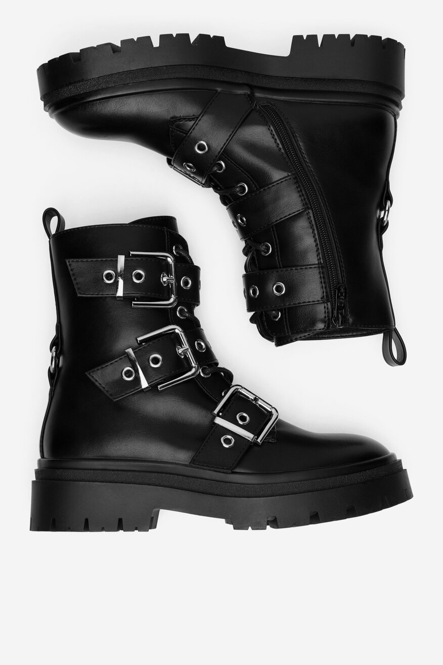 Trzewiki na grubej podeszwie