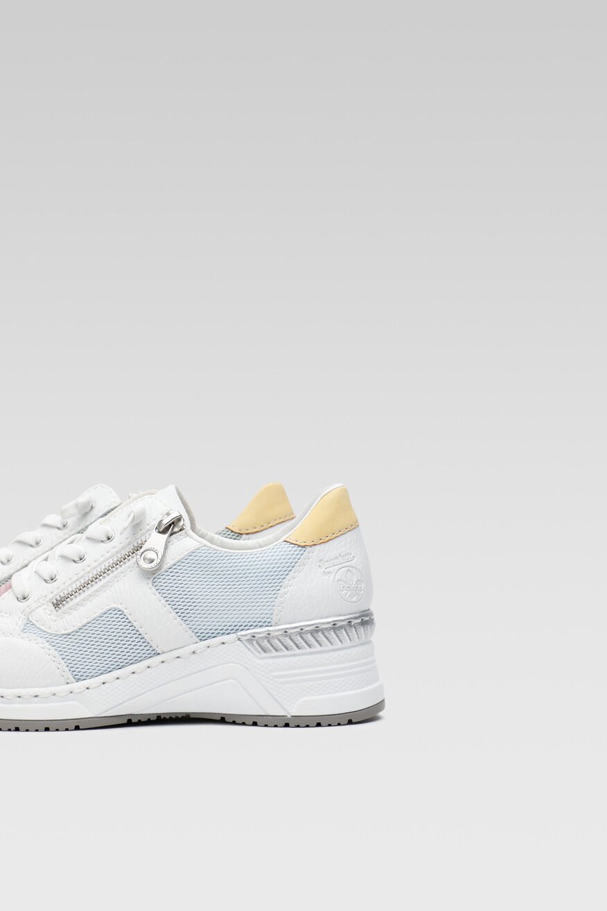 Sneakersy skórzane na koturnie