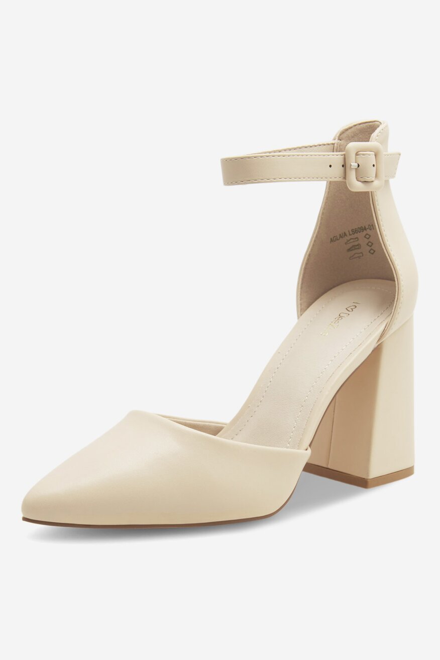 Czółenka na słupku