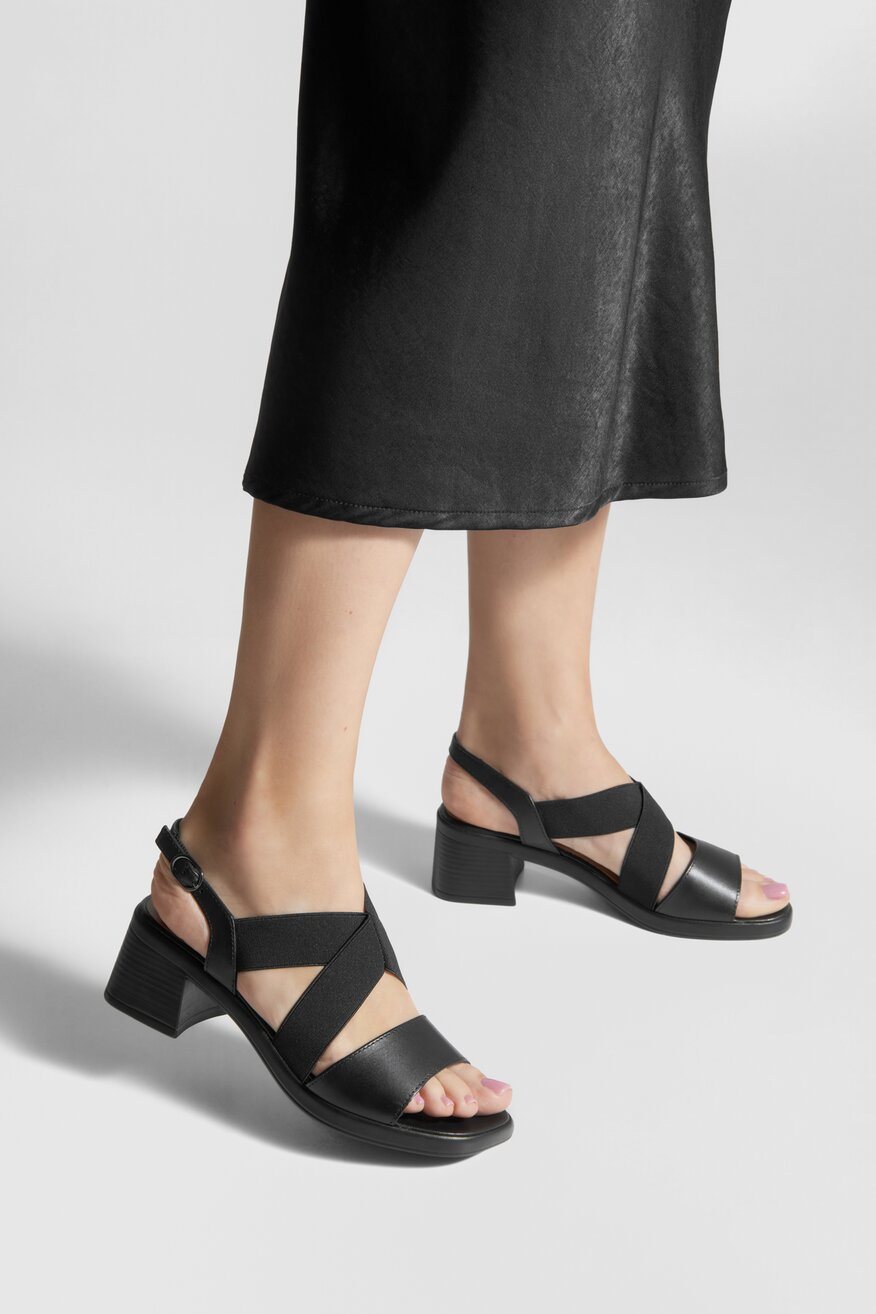 Sandały skórzane na słupku