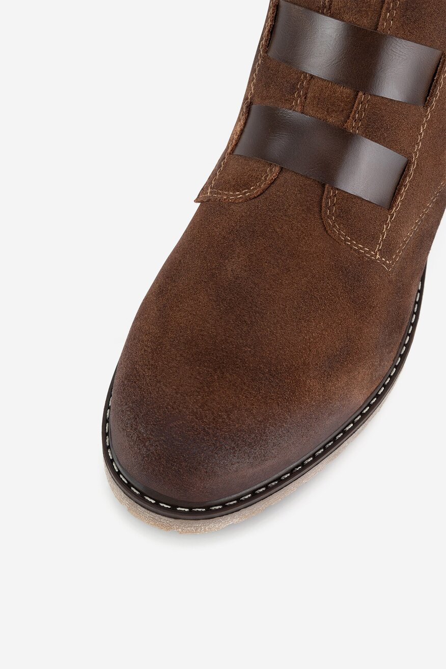 Trzewiki skórzane na słupku