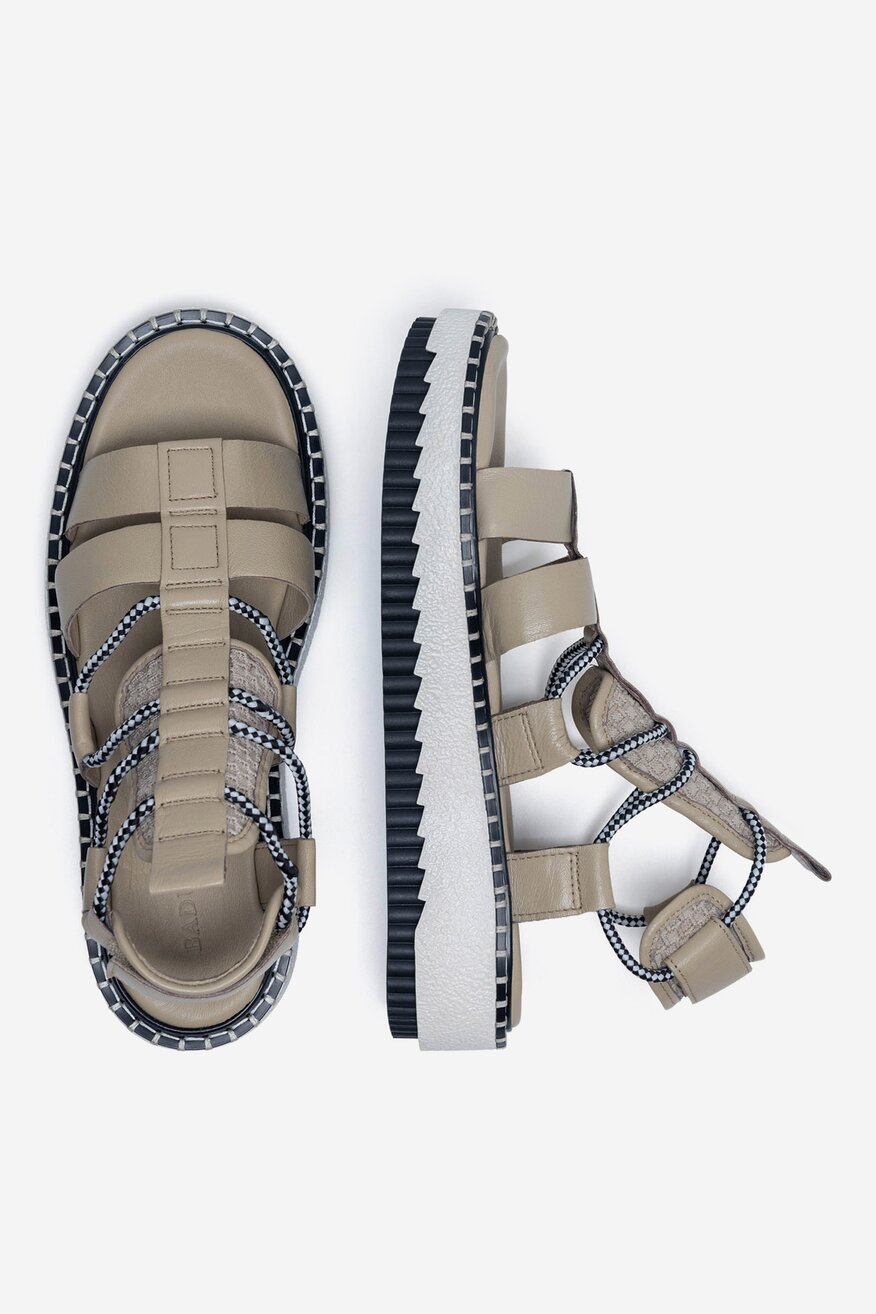 Sandały skórzane na platformie