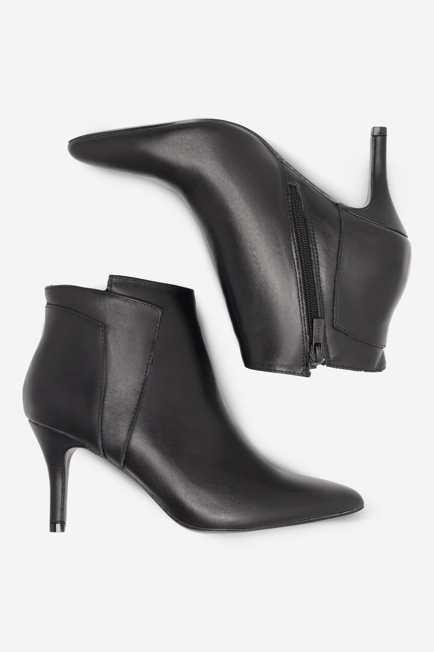 Botki skórzane na szpilce