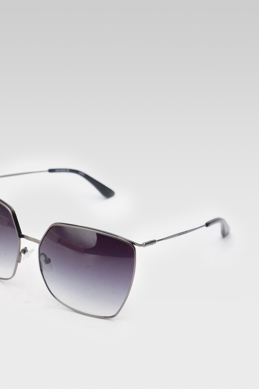 Okulary przeciwsłoneczne szare