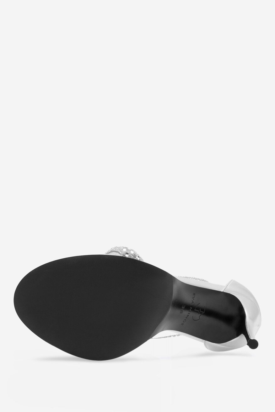 Sandały skórzane na szpilce