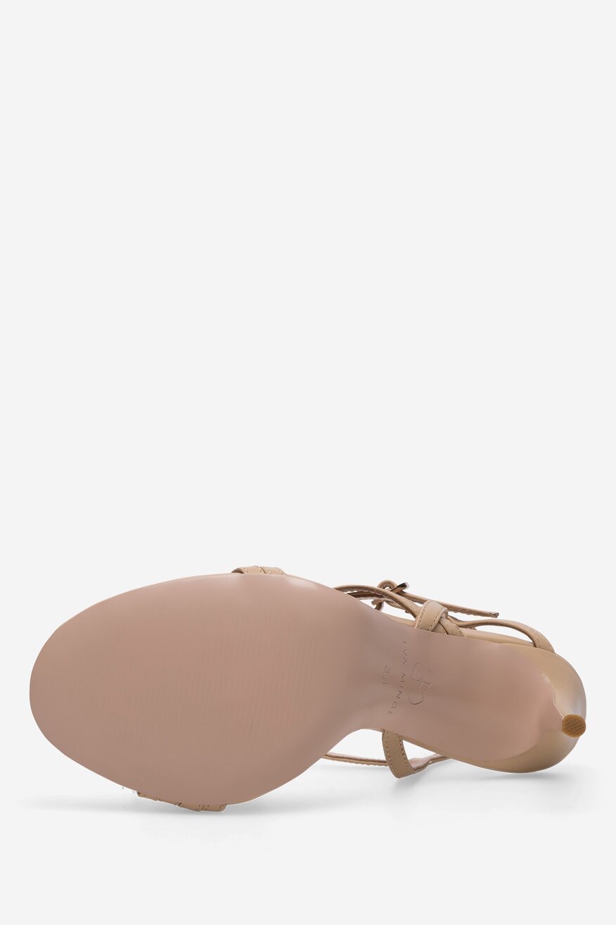 Sandały skórzane na szpilce