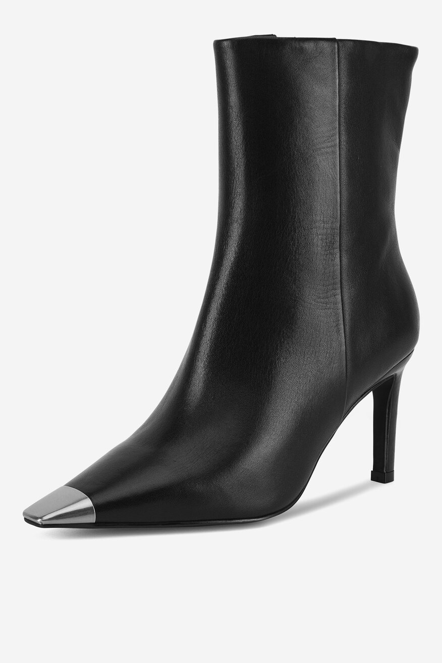 Botki skórzane na szpilce