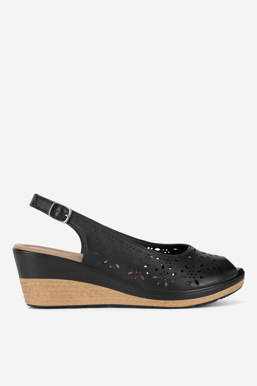 Sandały skórzane na koturnie