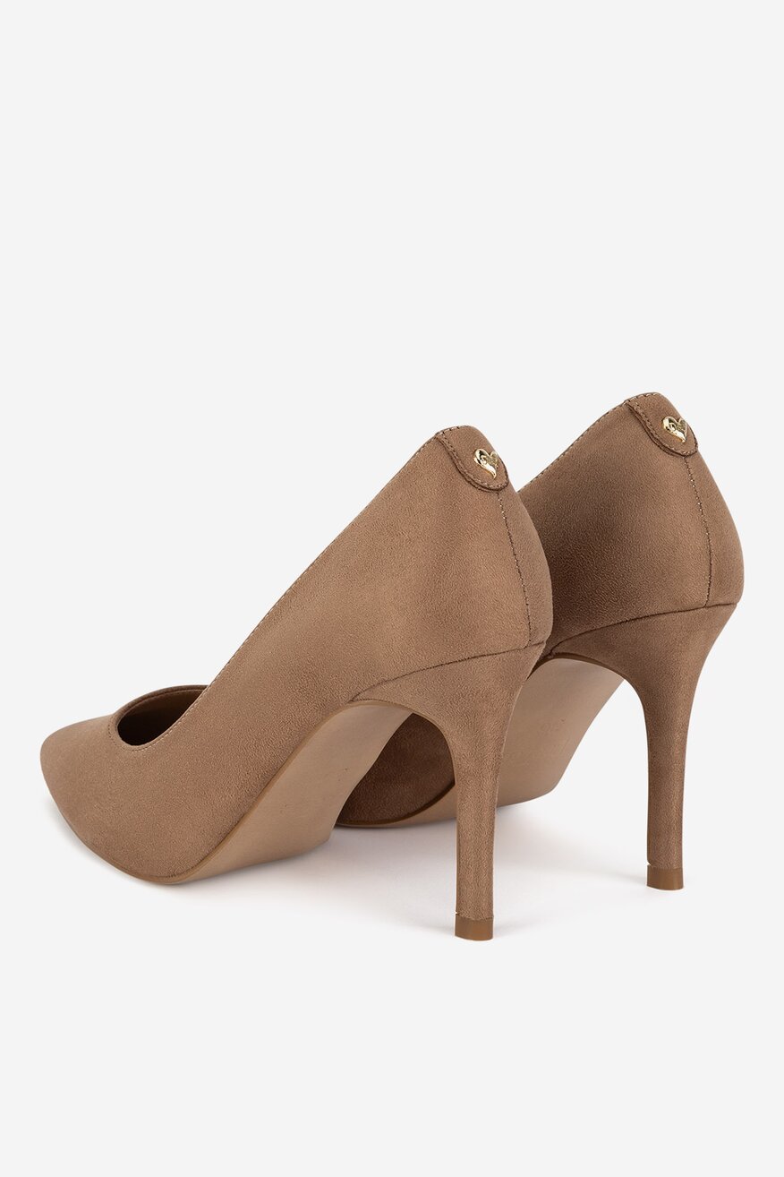 Czółenka na szpilce