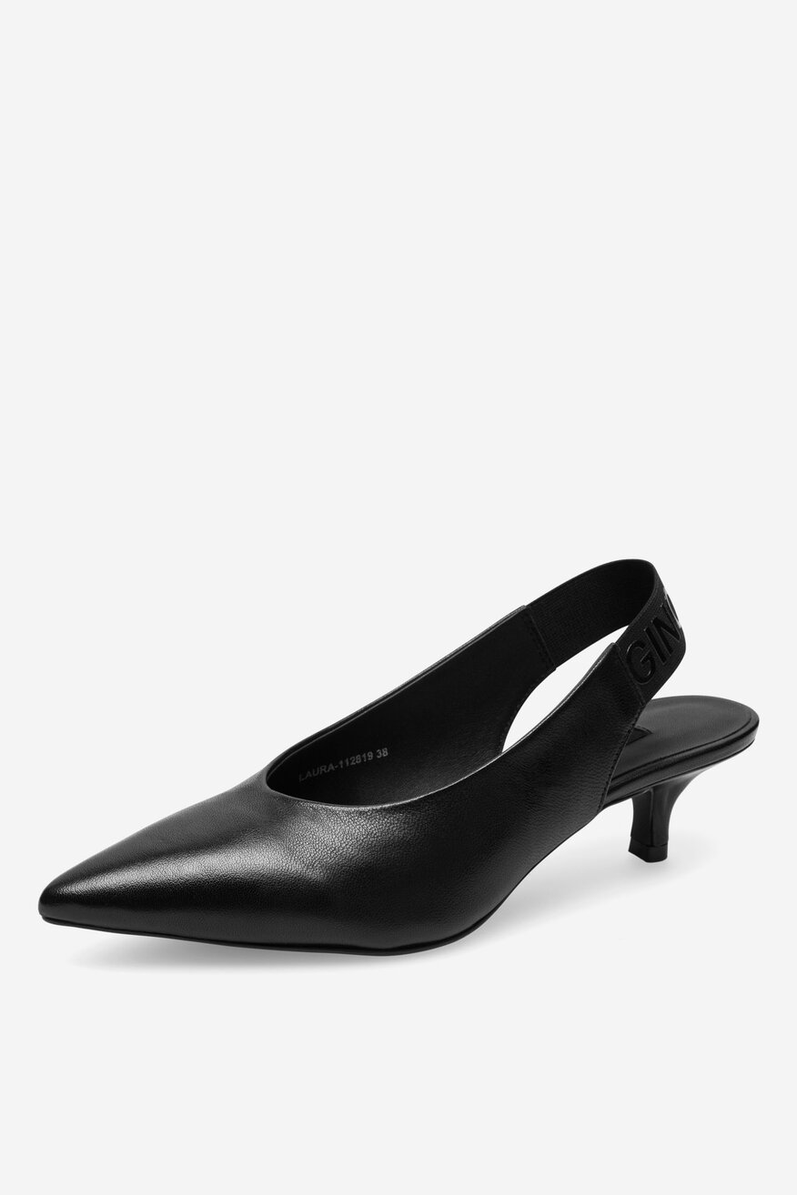 Czółenka skórzane