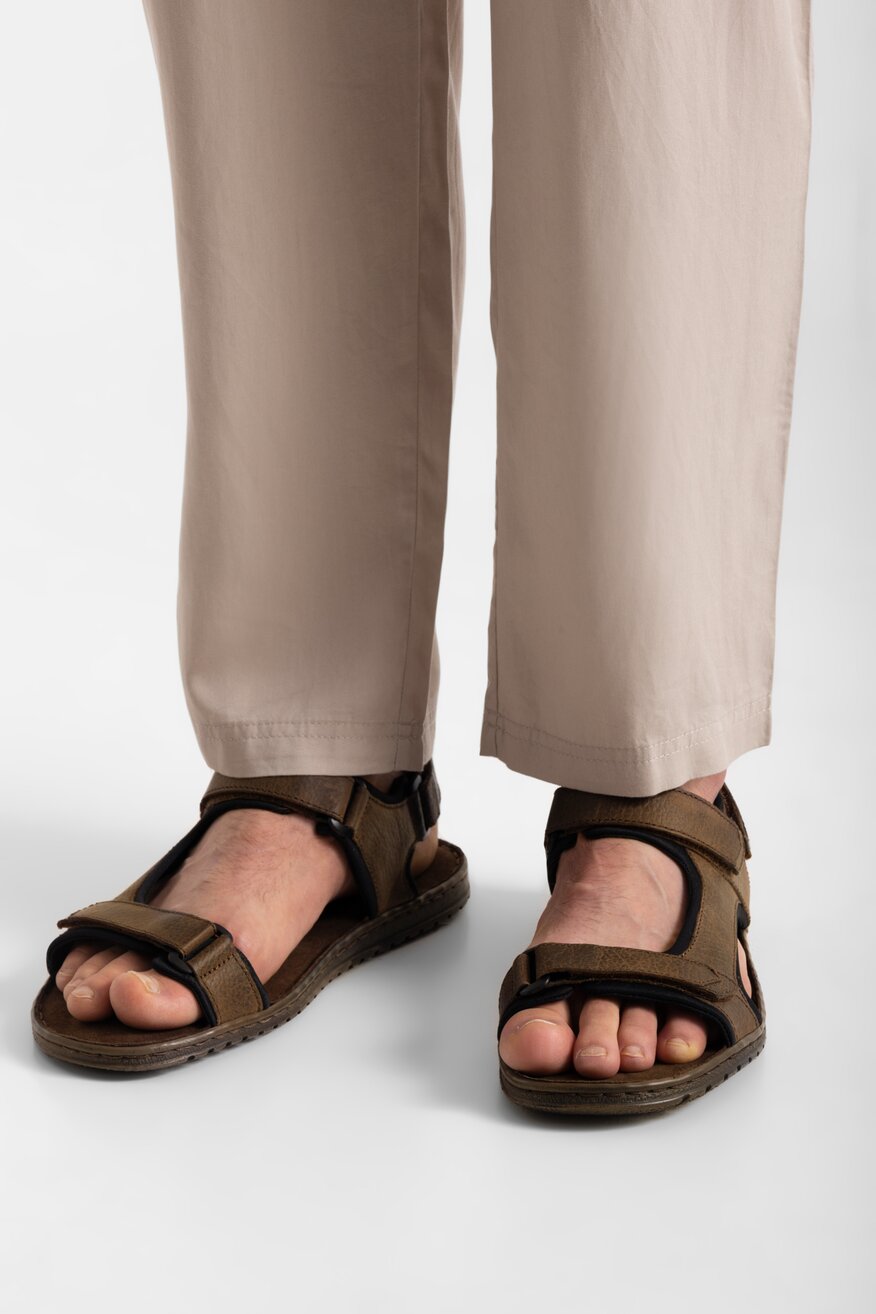 Sandały skórzane na rzepy